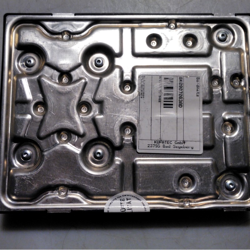 8K0 907 063 AH Bordnetzsteuergerät BCM von Volkswagen