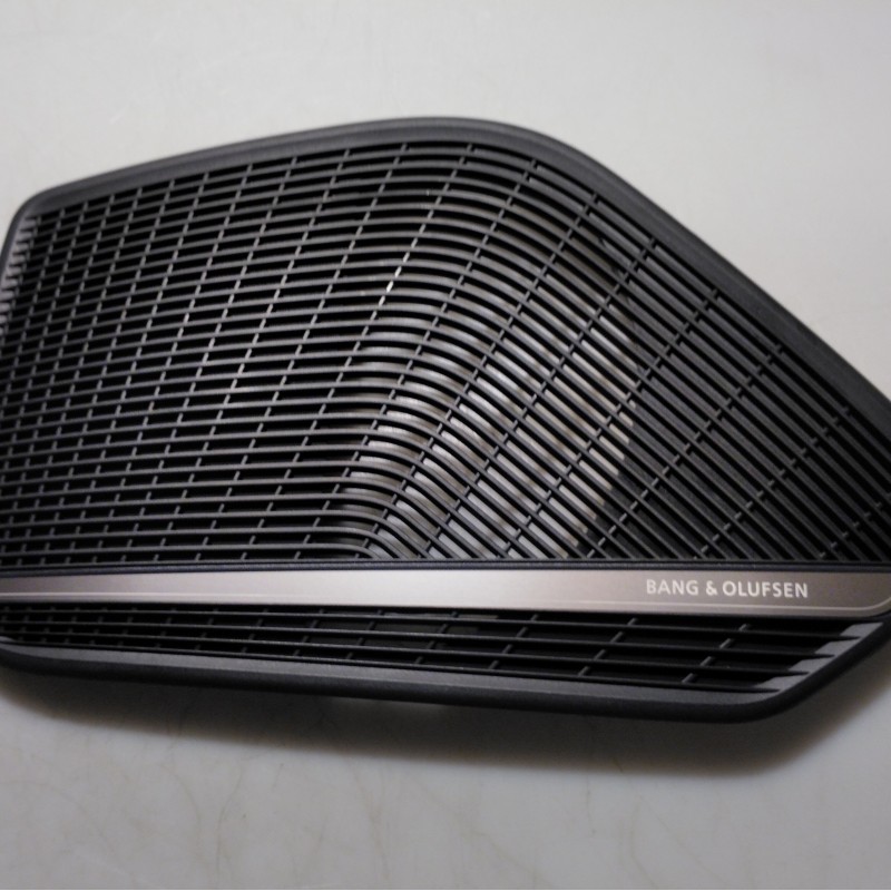 8W0 035 144 B Lautsprecher Blende von Volkswagen