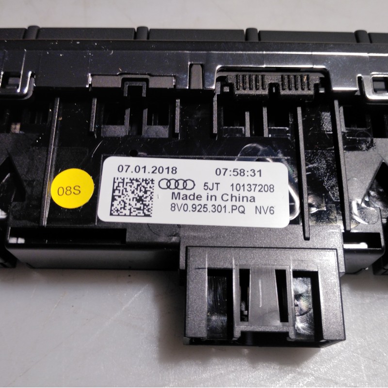 8V0 925 301 PQ Schalter von Volkswagen