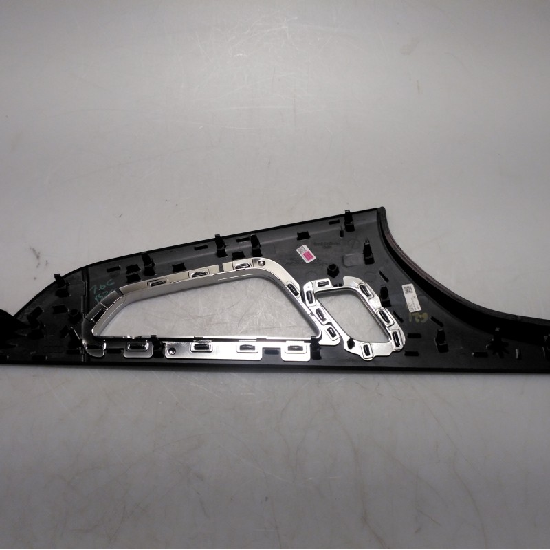 4M8 867 439 AJ Ziereinlage von Volkswagen
