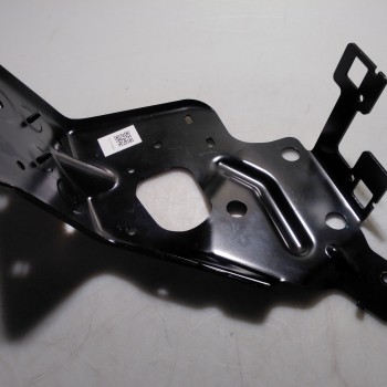 8R0 265 335 Halter von Volkswagen