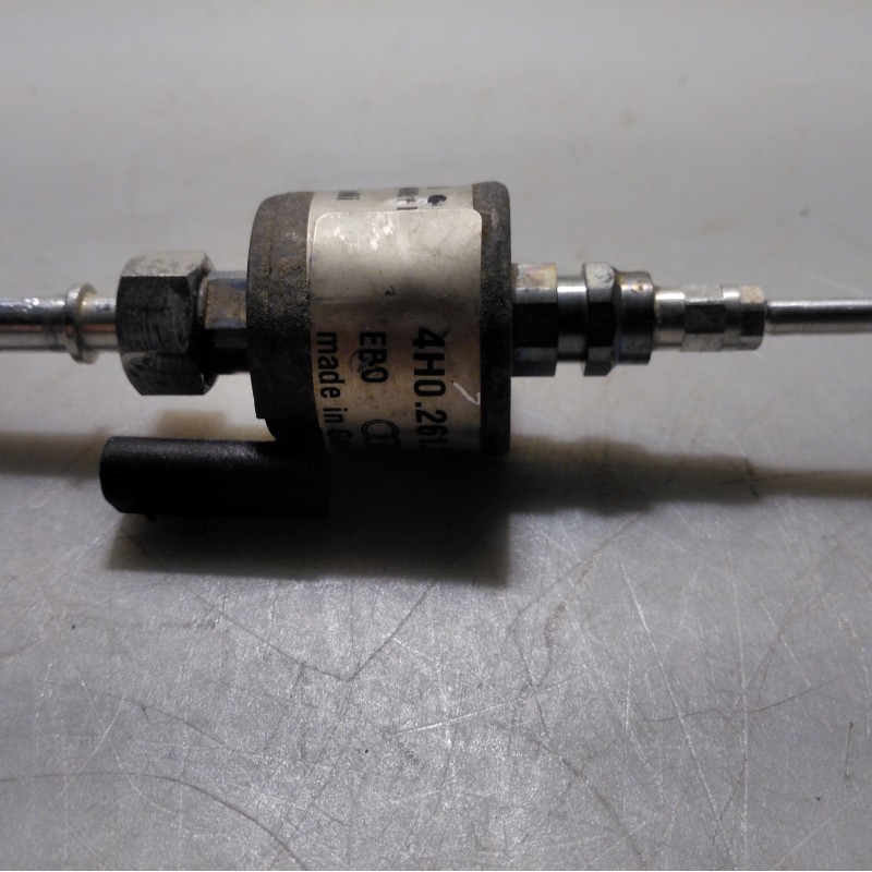 8K0 963 303 Dosierpumpe von Volkswagen