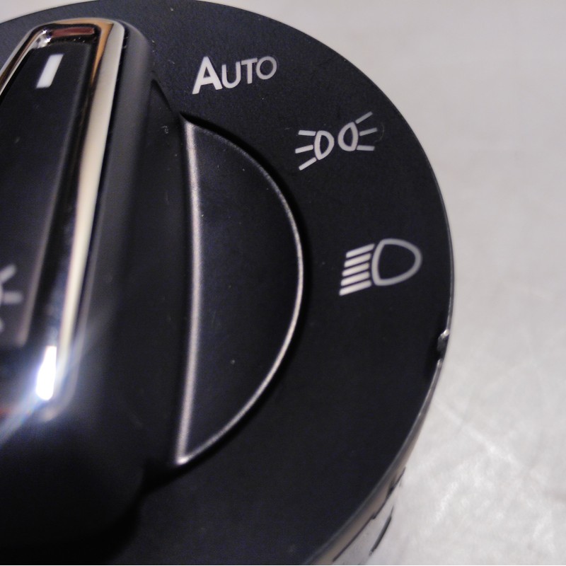36SKV035 Lichtschalter von Volkswagen