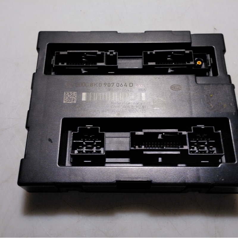8K0 907 064 D Steuergerät von Volkswagen