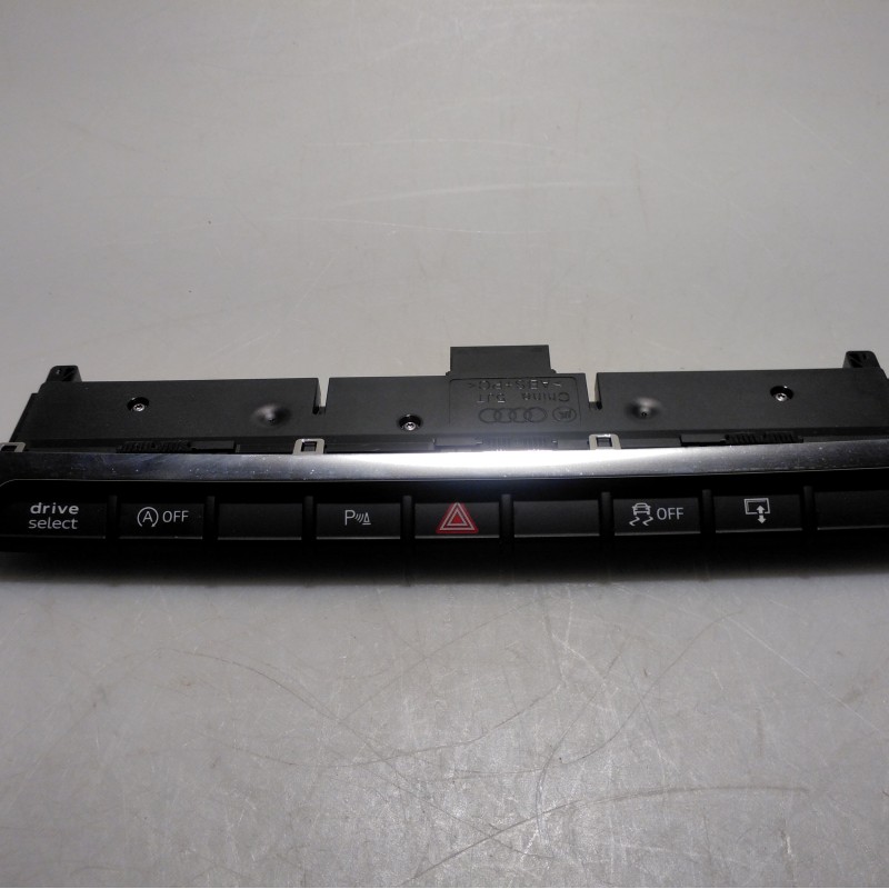 8V0 925 301 BN Mehrfachschalter von Volkswagen