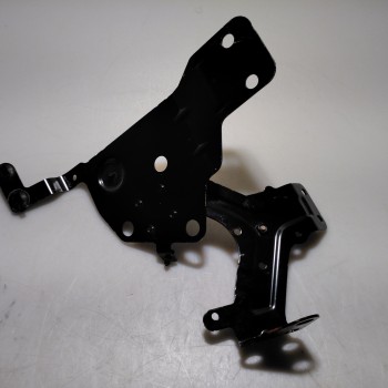 4M0 265 335 F Halter von Volkswagen