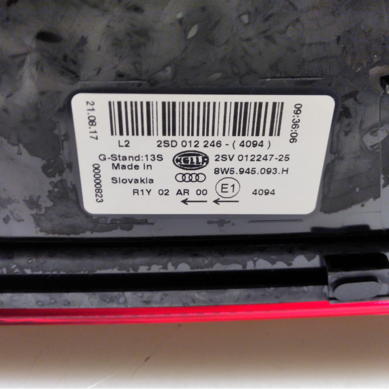 8W5 945 093 H Leuchte von Volkswagen