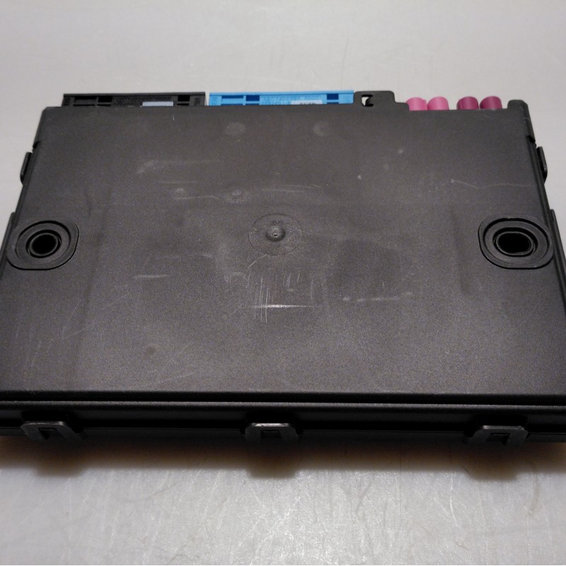 8W5 907 468 F Gateway Module von Volkswagen
