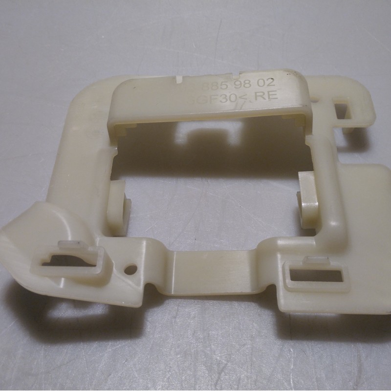A2538859802 Halter