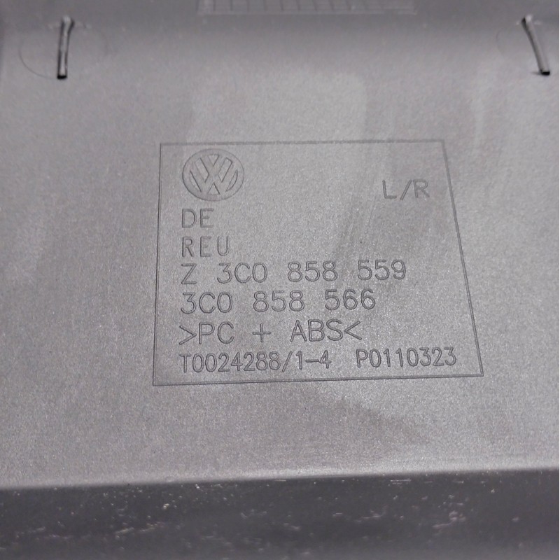 3C0 858 559 J 1QB Lenksäulenverkleidung VW von Volkswagen