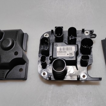 9040761A / A3C07061400 Steuergerät für Standheizung von Webasto