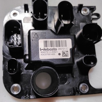 9040761A / A3C07061400 Steuergerät für Standheizung von Webasto