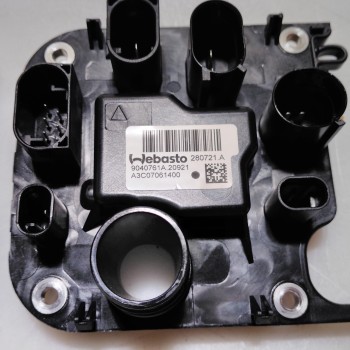 9040761A / A3C07061400 Steuergerät für Standheizung von Webasto