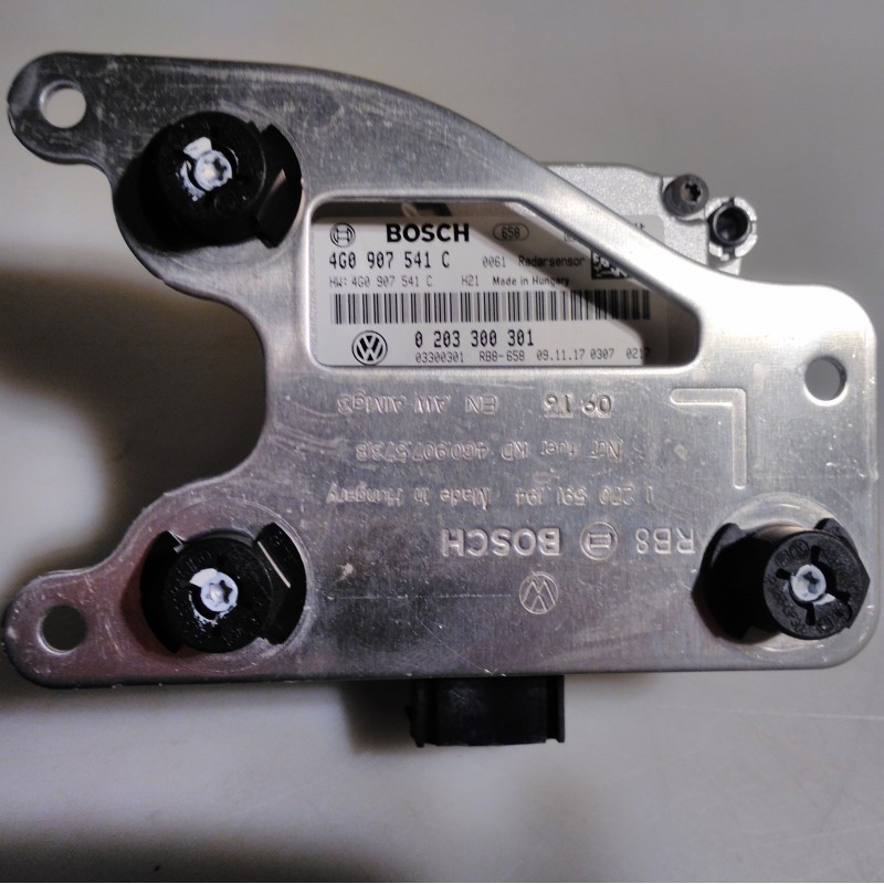Radarsensor mit Halter