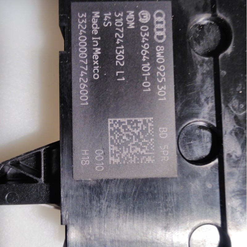 8W0 925 301 B D5PR Schalter von Volkswagen