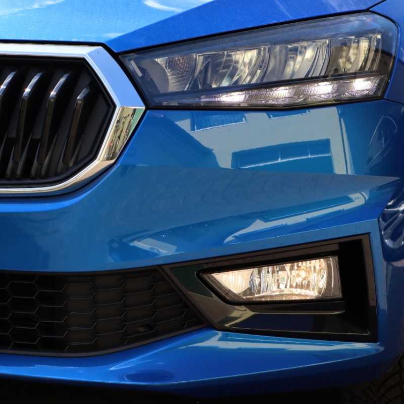 KUFATEC Nachrüst-Set Nebelscheinwerfer (NSW) für Skoda Fabia PJ