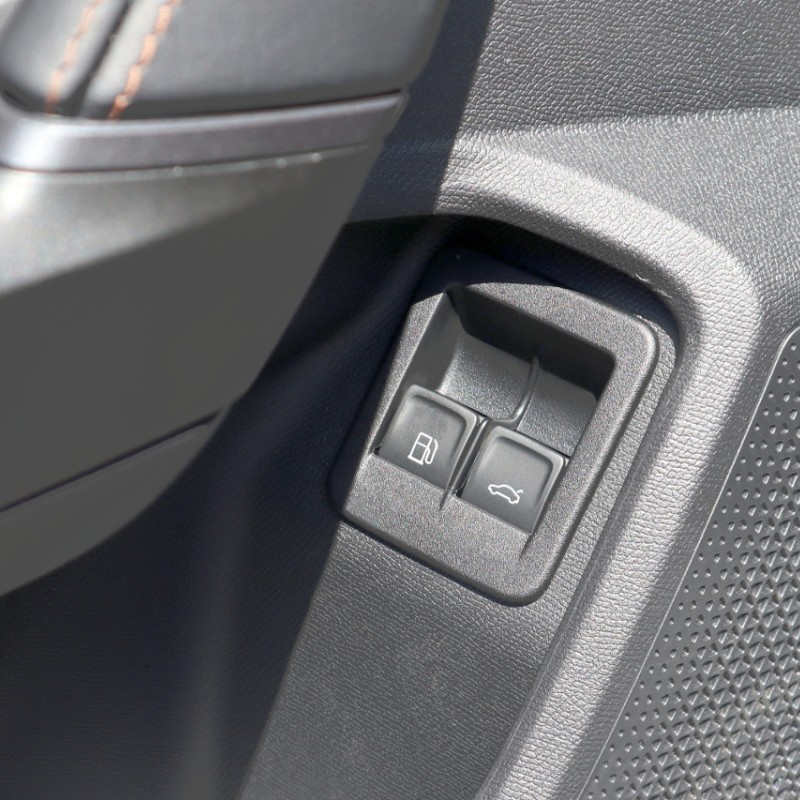 KUFATEC Taster elektrische Heckklappe Fahrertür für Seat Leon KL Kombi