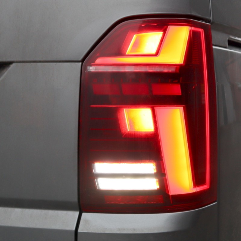 KUFATEC Komplettset LED-Heckleuchten abgedunkelt für VW T6.1 SH