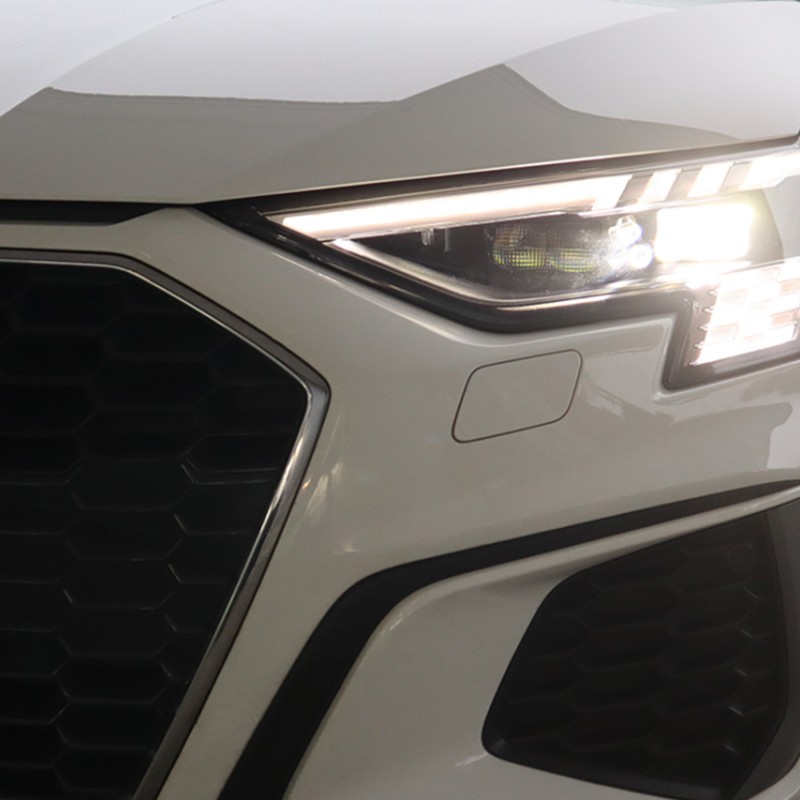 KUFATEC LED Matrix Scheinwerfer mit LED TFL und dynamischen Blinker für Audi A3 8Y