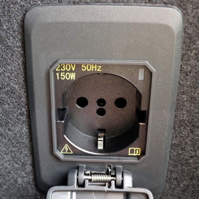 KUFATEC Komplettset 230 Volt Steckdose für Seat Formentor KM7