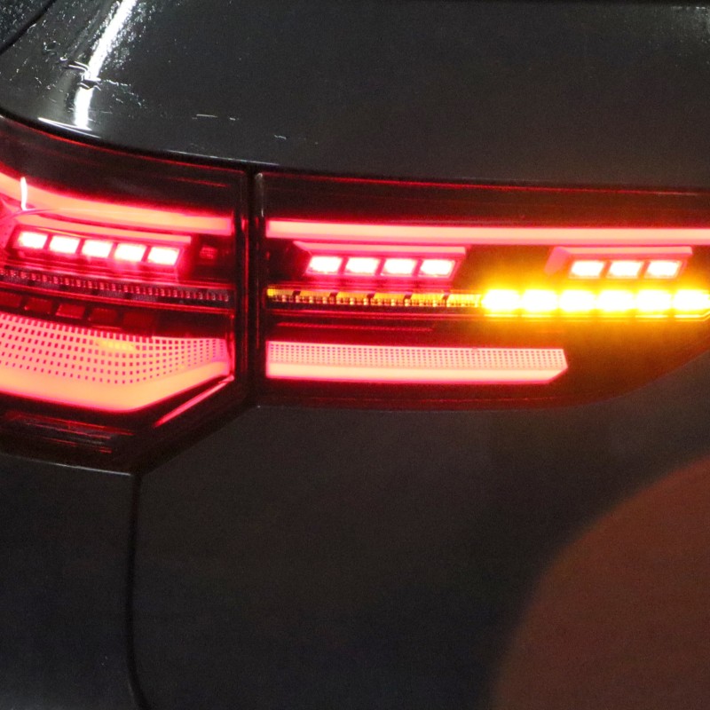 KUFATEC Komplettset LED-Heckleuchten mit dynamischen Blinklicht für VW Golf 8 VIII CD, CG