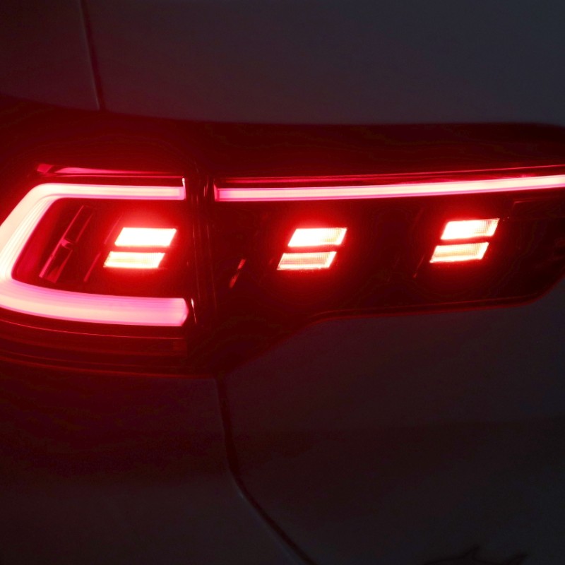 KUFATEC Komplettset LED Heckleuchten mit dynamischen Blinker VW T-Roc A11, D11