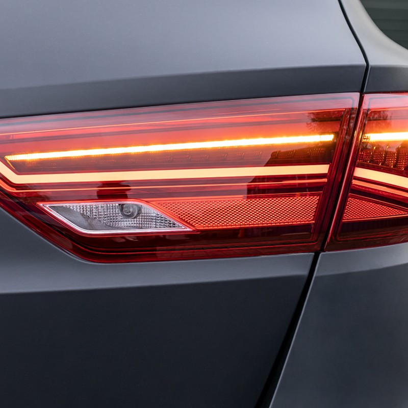 KUFATEC Komplettset Facelift LED-Heckleuchten für Seat Leon 5F Vorfacelift