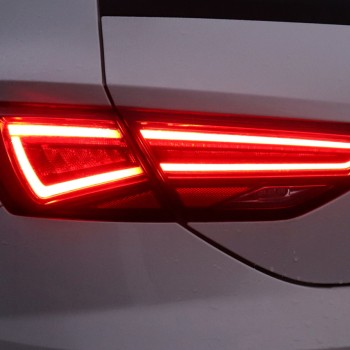 KUFATEC Komplettset LED-Heckleuchten für Seat Leon 5F