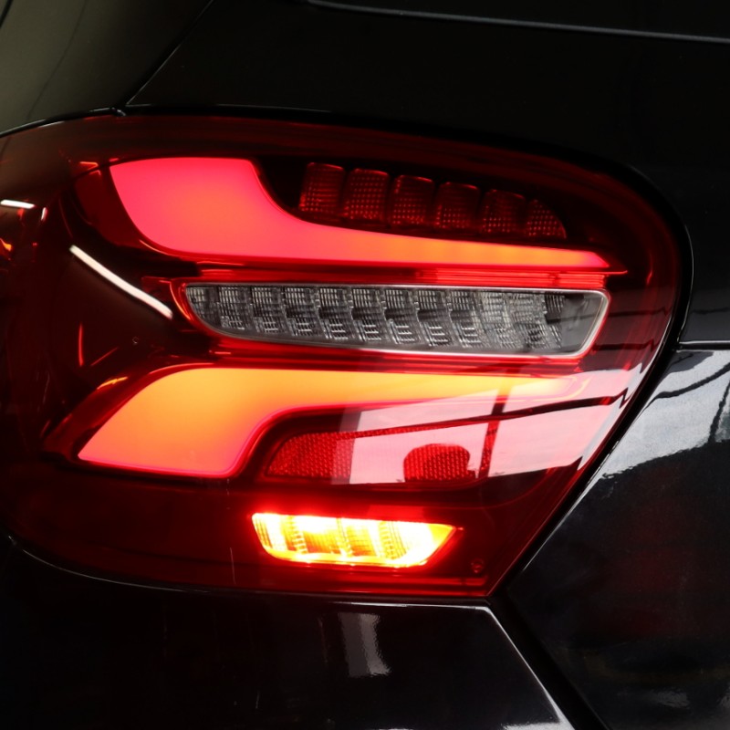 KUFATEC Komplettset Facelift Mopf LED-Heckleuchten für Mercedes A-Klasse W176 Halogen Scheinwerfern
